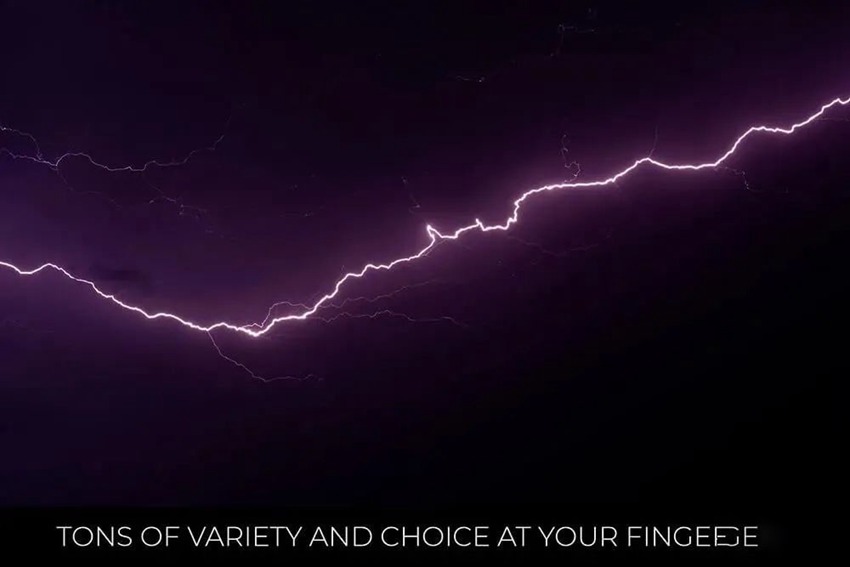 PS笔刷-逼真的闪电效果PS笔刷资源下载素材 笔刷资源 sucaiwan.com