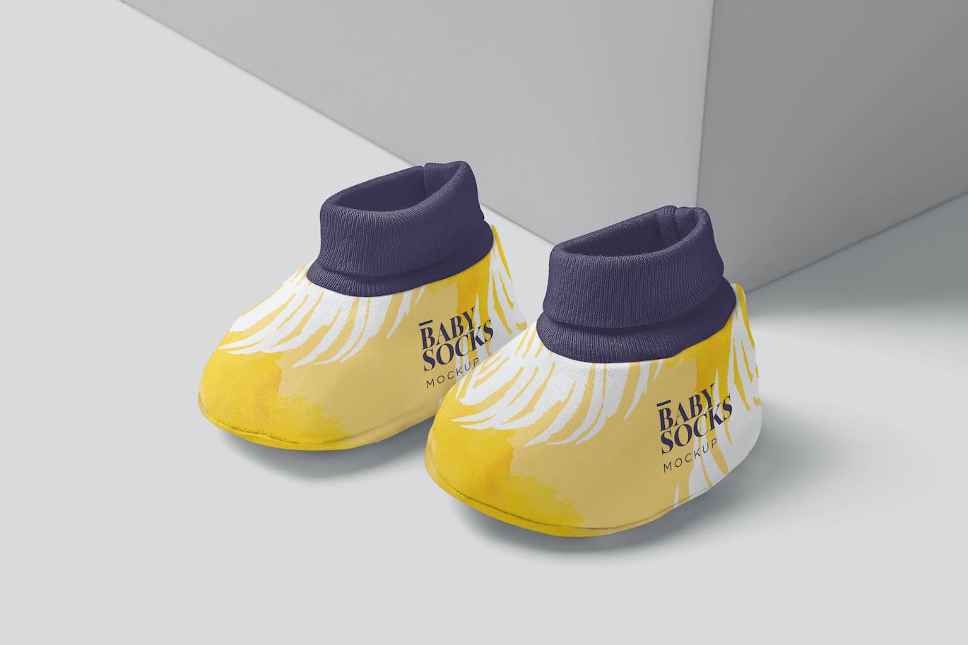 新生儿靴子设计样机 Newborn Booties Mockups 样机素材 sucaiwan.com