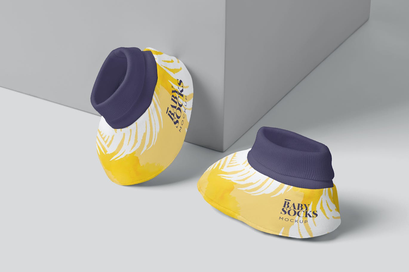 新生儿靴子设计样机 Newborn Booties Mockups 样机素材 sucaiwan.com