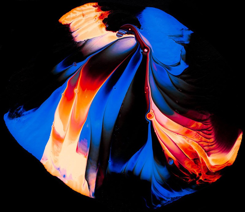 8幅手工制作独特而充满活力的染料涂料抽象画 图片素材 第10张-素材湾丨精选海外优质设计素材资源 8幅手工制作独特而充满活力的染料涂料抽象画 图片素材 sucaiwan.com