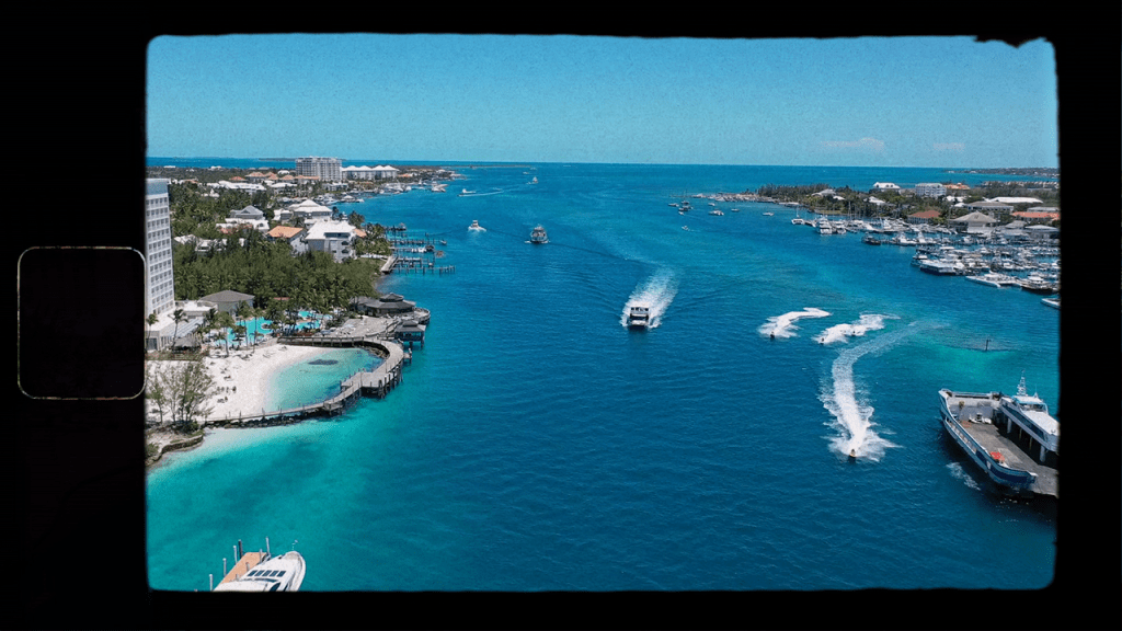 50多个16毫米UHD复古胶片纹理胶片烧伤覆盖物镜框剧照资产视频素材 Akvstudios – Vintage Film Pack 影视音频 sucaiwan.com