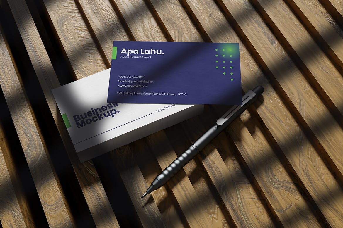 带有阴影叠加的逼真名片效果图样机 Realistic Business Card Mockup with Shadow Overlay 样机素材 sucaiwan.com
