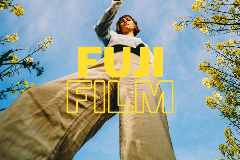 4种户外富士胶片人像摄影肖像风景旅行摄影LR预设 插件预设 第1张-素材湾丨精选海外优质设计素材资源 4种户外富士胶片人像摄影肖像风景旅行摄影LR预设 插件预设 sucaiwan.com