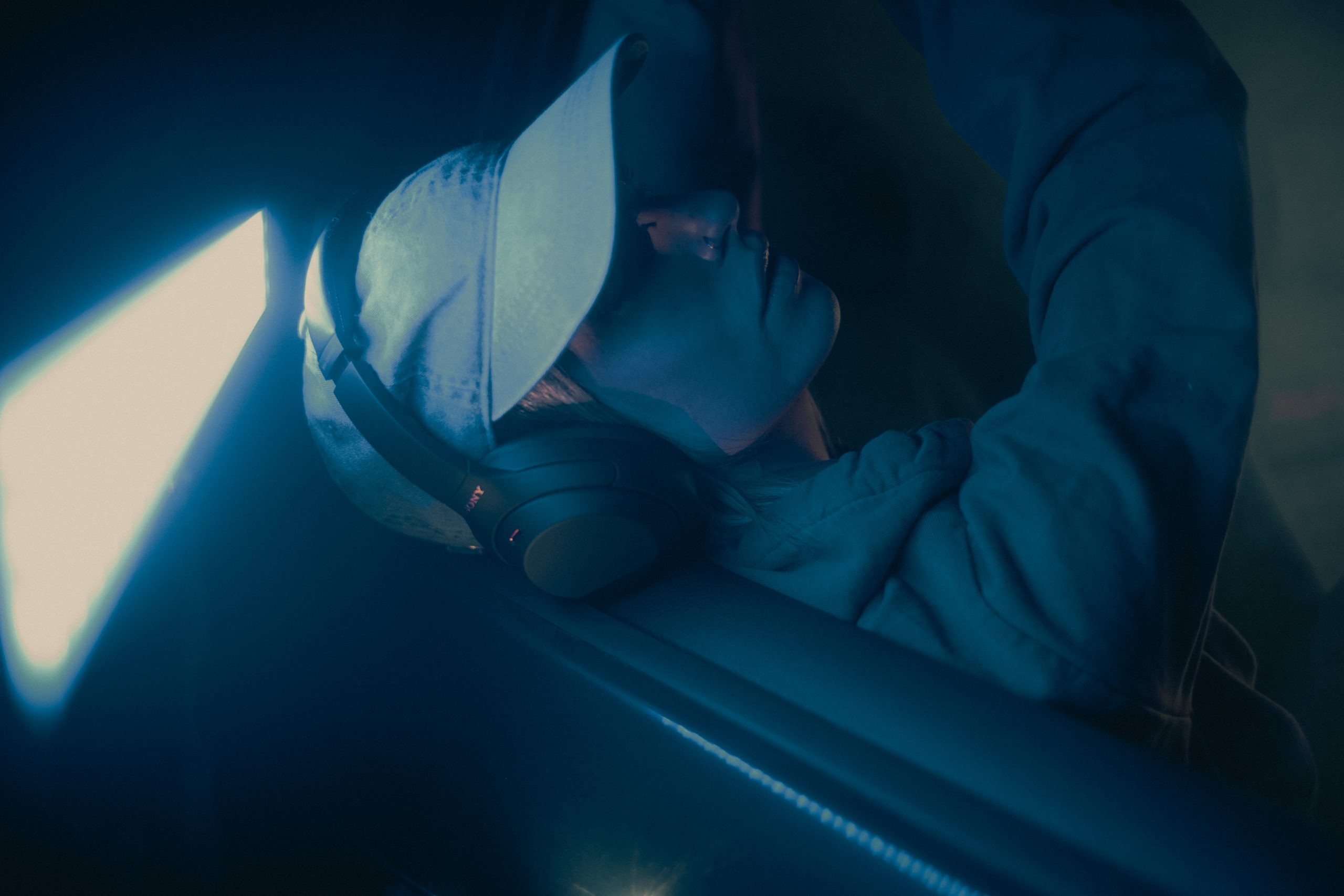 5个室内私房情绪电影质感Lightroom预设 CINEMATIC LONGING 插件预设 sucaiwan.com