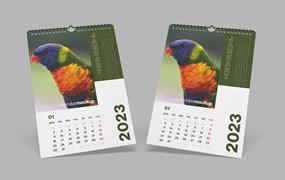 挂历日历设计样机 Wall Calendar Mockup