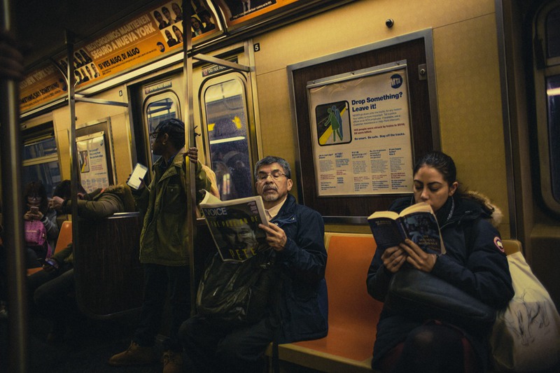 LR预设:好莱坞电影感街拍扫街人文调色预设CINEMATIC MOMENTS 5个令人难以置信的电影时刻一键式预设 插件预设 第1张-素材湾丨精选海外优质设计素材资源 LR预设:好莱坞电影感街拍扫街人文调色预设CINEMATIC MOMENTS 5个令人难以置信的电影时刻一键式预设 插件预设 sucaiwan.com