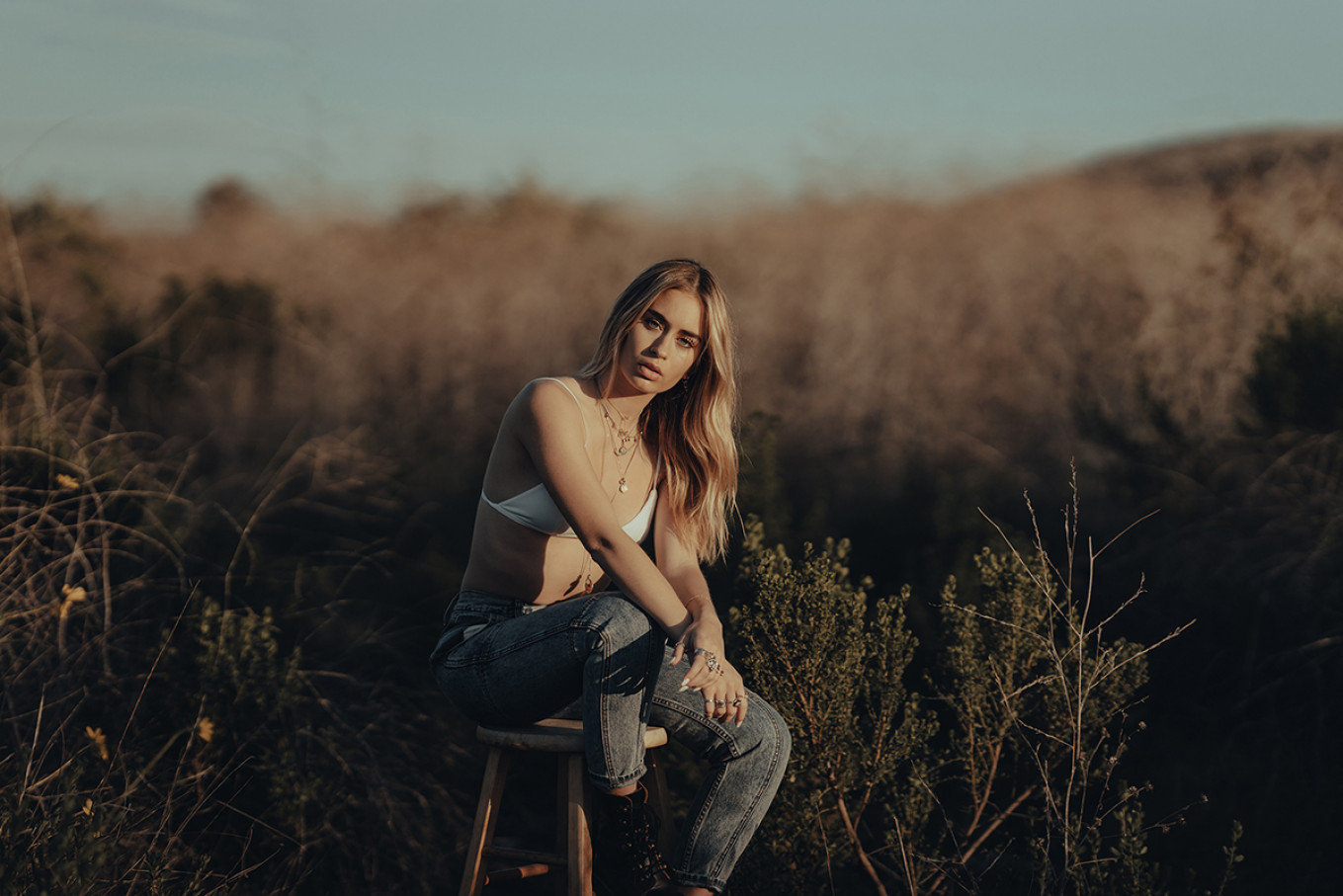 黑白旧电影复古风格美学柔和感LR预设 Dvlop Shortstache Past and Present 插件预设 第3张-素材湾丨精选海外优质设计素材资源 黑白旧电影复古风格美学柔和感LR预设 Dvlop Shortstache Past and Present 插件预设 sucaiwan.com