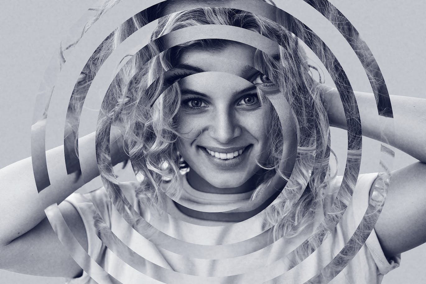 圆环镜像效果PS动作模板 Mirror Effect Photoshop Action 插件预设 第6张-素材湾丨精选海外优质设计素材资源 圆环镜像效果PS动作模板 Mirror Effect Photoshop Action 插件预设 sucaiwan.com