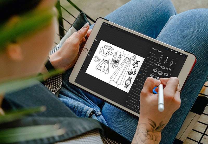 200+女式服装线稿Procreate笔刷 笔刷资源 sucaiwan.com