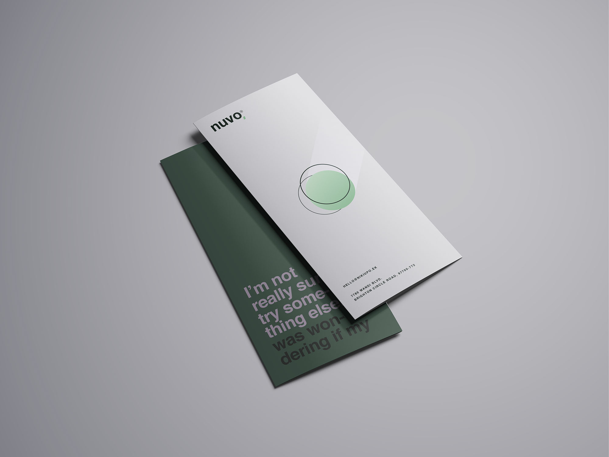 16个三折小册子宣传册设计样机 16 Trifold Brochure Mockups 样机素材 sucaiwan.com