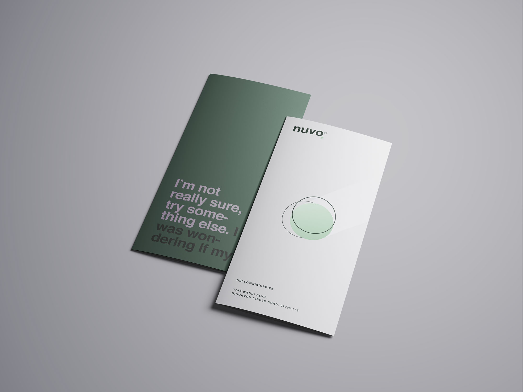 16个三折小册子宣传册设计样机 16 Trifold Brochure Mockups 样机素材 sucaiwan.com