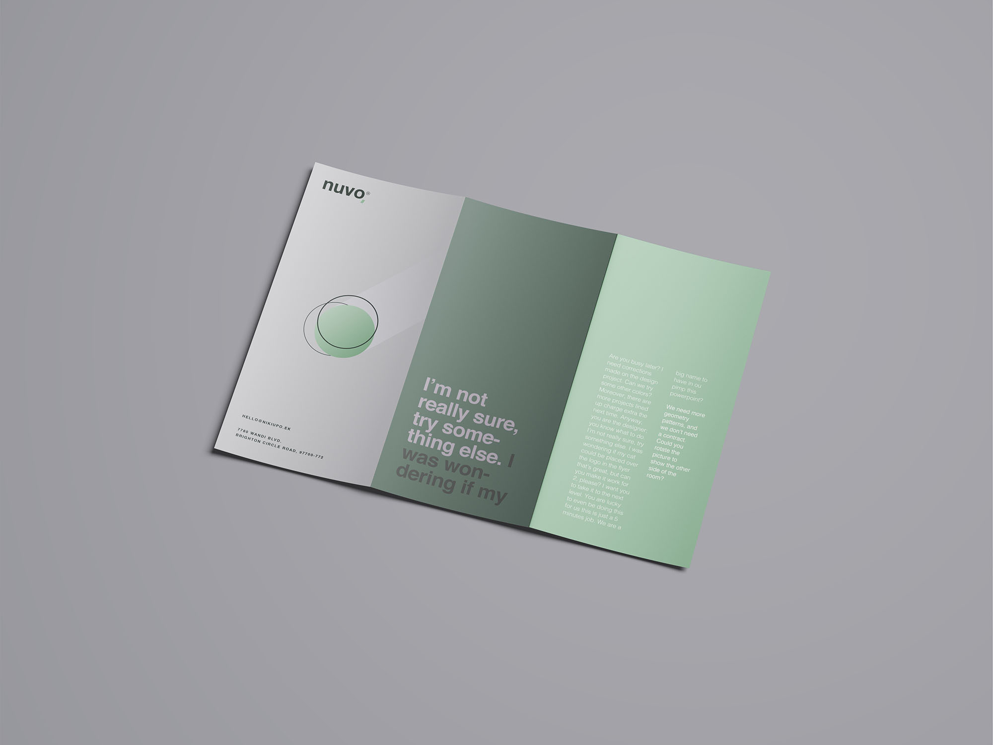 16个三折小册子宣传册设计样机 16 Trifold Brochure Mockups 样机素材 sucaiwan.com