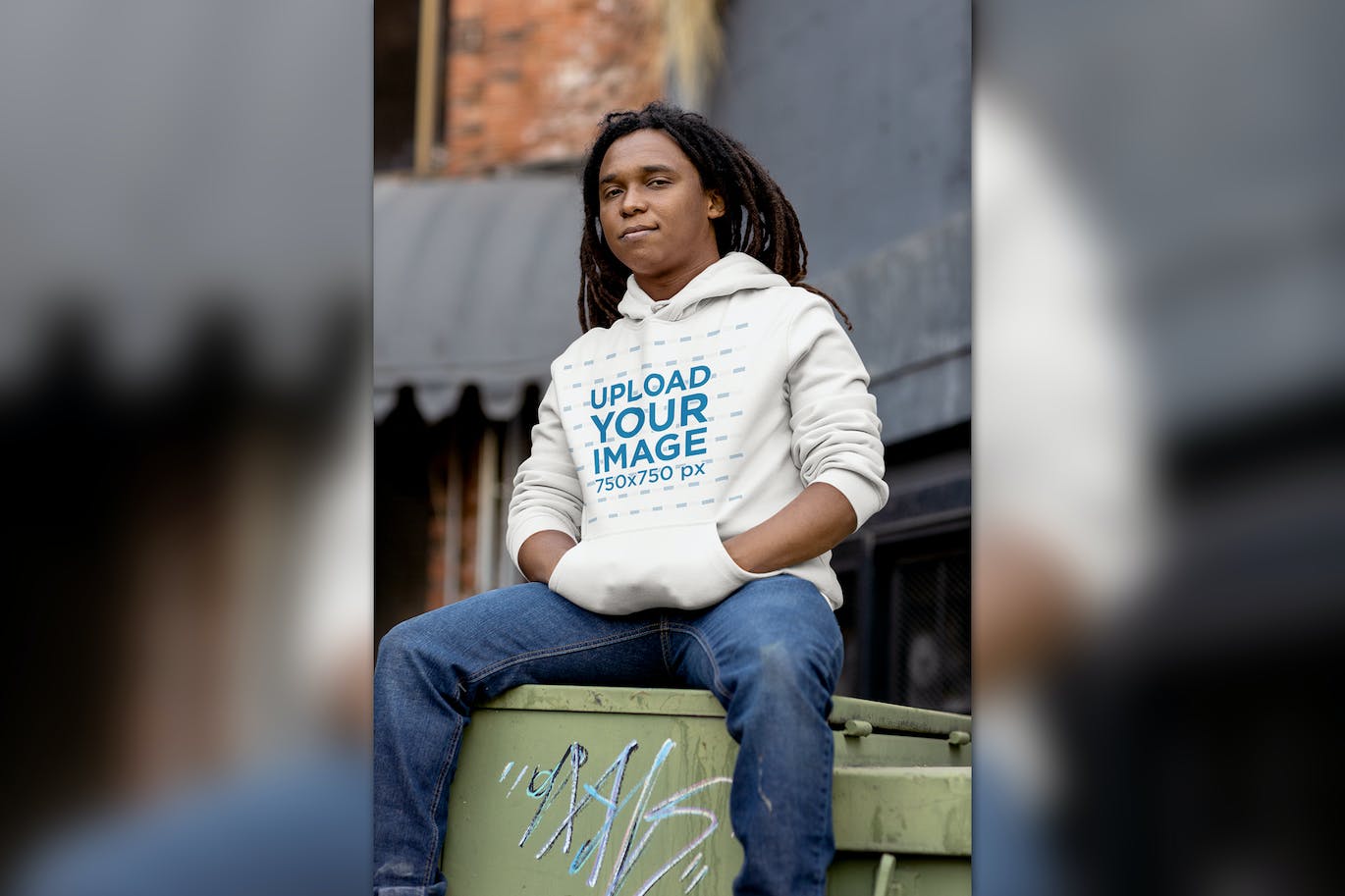 男款连帽衫设计实景展示样机图 Mockup Featuring a Man with a Hoodie 样机素材 sucaiwan.com