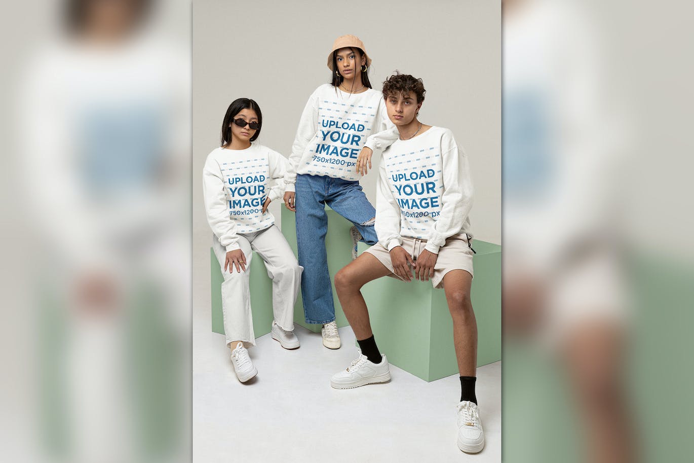 真人模特卫衣服装展示样机图 Mockup Featuring Two Women and a Man 样机素材 sucaiwan.com