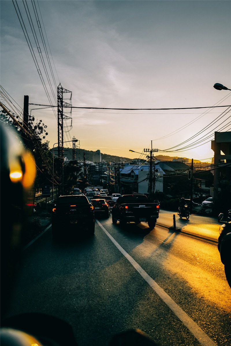 Polina Washington 日常黄昏橙人文扫街摄影师必备LR预设 PW Daily Pack 插件预设 第11张-素材湾丨精选海外优质设计素材资源 Polina Washington 日常黄昏橙人文扫街摄影师必备LR预设 PW Daily Pack 插件预设 sucaiwan.com