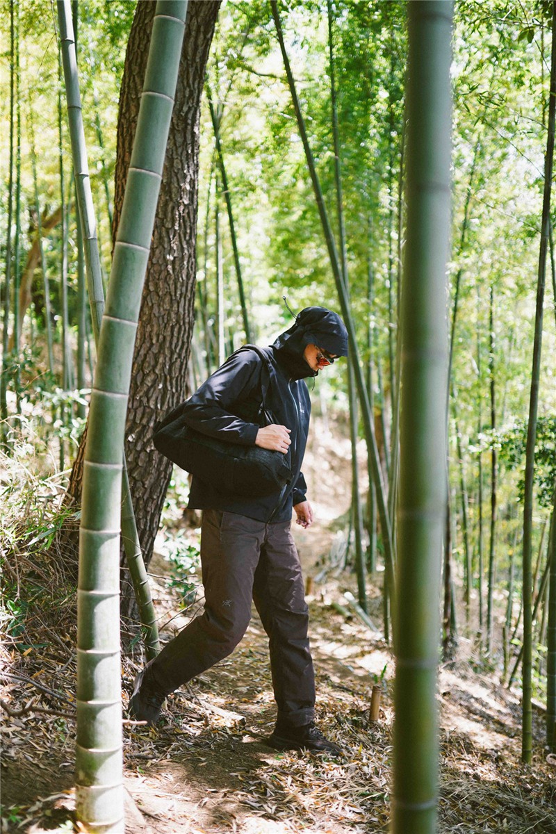 Gakuyen 10款专业胶片颜色色调颗粒模拟LR调色预设包 Ultimate Preset Pack 插件预设 第9张-素材湾丨精选海外优质设计素材资源 Gakuyen 10款专业胶片颜色色调颗粒模拟LR调色预设包 Ultimate Preset Pack 插件预设 sucaiwan.com