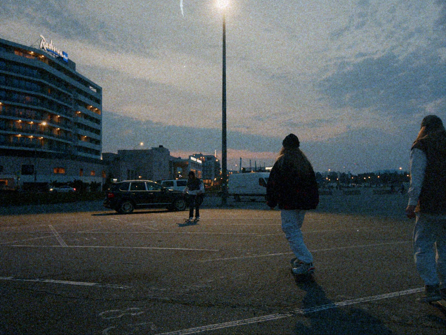 Video Milkshake 复古电影风格SUPER 8胶片扫描遮罩泄露颗粒背景视频素材 SUPER 8 FILM GRAIN PACK 影视音频 第11张-素材湾丨精选海外优质设计素材资源 Video Milkshake 复古电影风格SUPER 8胶片扫描遮罩泄露颗粒背景视频素材 SUPER 8 FILM GRAIN PACK 影视音频 sucaiwan.com