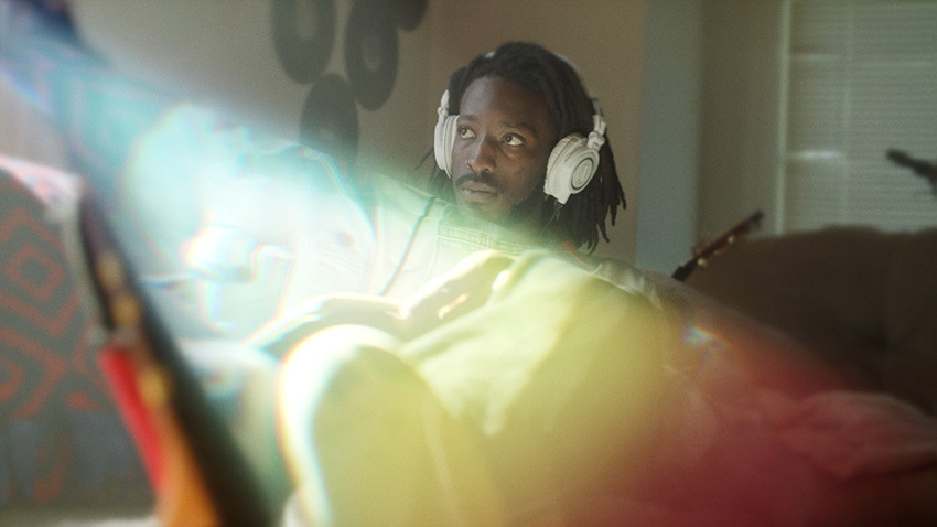 FCPX插件:50种柔美炫光棱镜折射梦幻视觉特效 MotionVFX – mPrism 插件预设 第44张-素材湾丨精选海外优质设计素材资源 FCPX插件:50种柔美炫光棱镜折射梦幻视觉特效 MotionVFX – mPrism 插件预设 sucaiwan.com