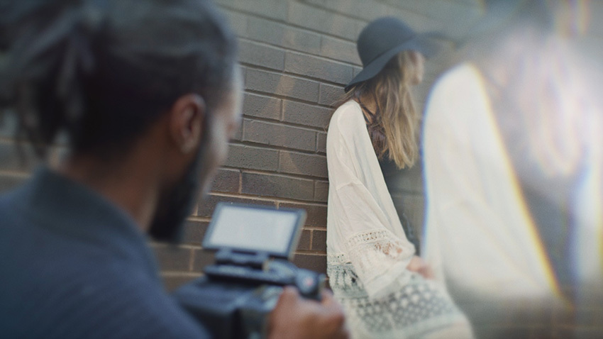 FCPX插件:50种柔美炫光棱镜折射梦幻视觉特效 MotionVFX – mPrism 插件预设 第43张-素材湾丨精选海外优质设计素材资源 FCPX插件:50种柔美炫光棱镜折射梦幻视觉特效 MotionVFX – mPrism 插件预设 sucaiwan.com