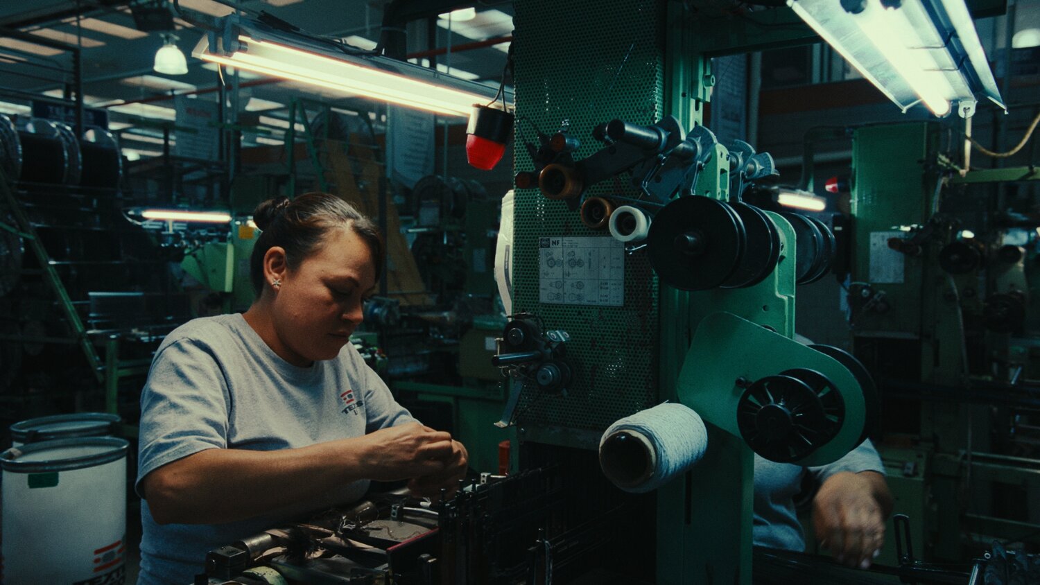 Juan Melara 柯达胶片色彩光晕仿真模拟调色节点+LUTS DEC 8 2022 RCM UPDATE - FILMUNLIMITED – FLEXIBLE FILM EMULATION 插件预设 第2张-素材湾丨精选海外优质设计素材资源 Juan Melara 柯达胶片色彩光晕仿真模拟调色节点+LUTS DEC 8 2022 RCM UPDATE - FILMUNLIMITED – FLEXIBLE FILM EMULATION 插件预设 sucaiwan.com