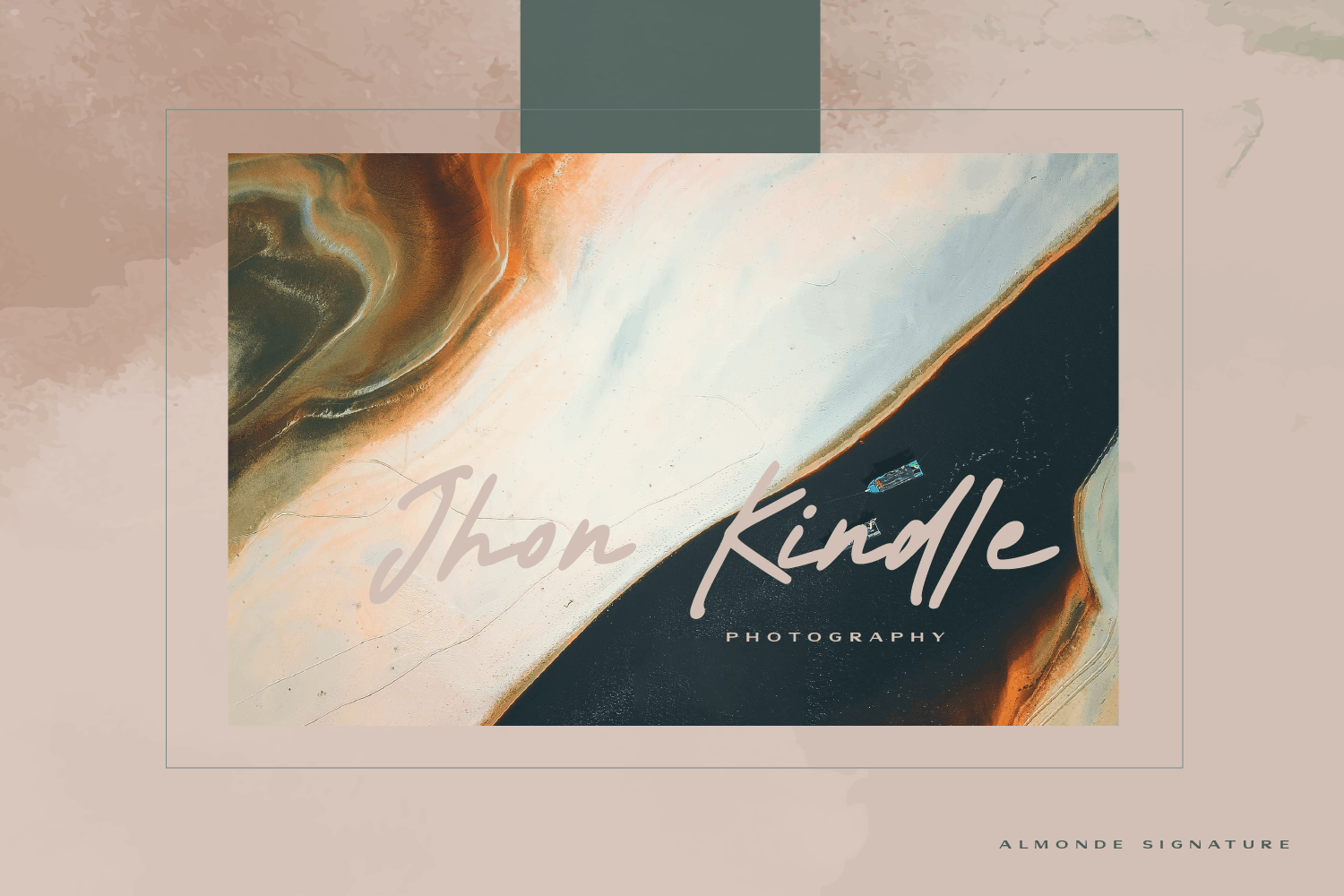 现代优雅英文手写签名字体 Almonde – Modern Signature Font 设计素材 sucaiwan.com