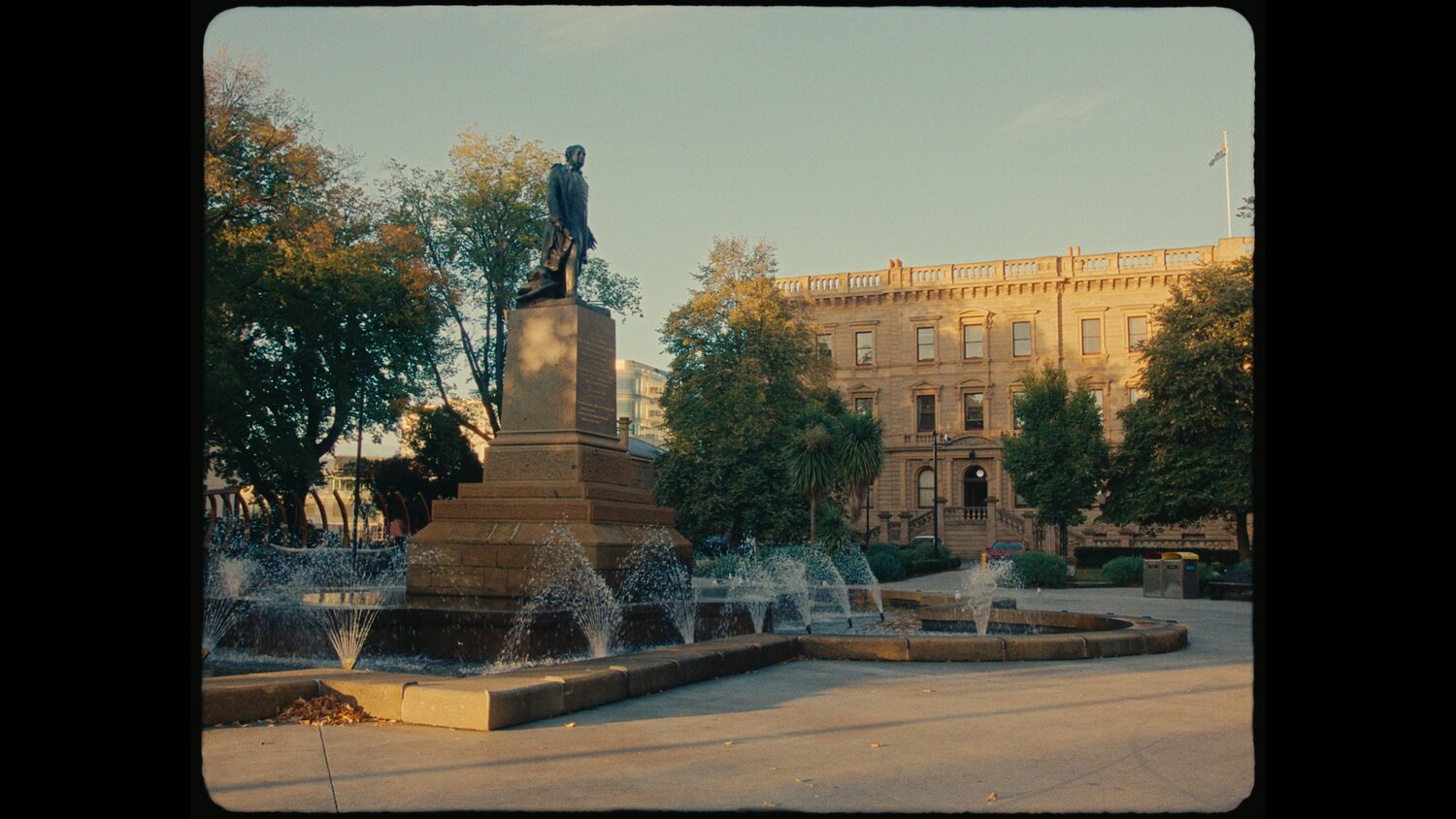 Juan Melara 柯达胶片色彩光晕仿真模拟调色节点+LUTS DEC 8 2022 RCM UPDATE - FILMUNLIMITED – FLEXIBLE FILM EMULATION 插件预设 第13张-素材湾丨精选海外优质设计素材资源 Juan Melara 柯达胶片色彩光晕仿真模拟调色节点+LUTS DEC 8 2022 RCM UPDATE - FILMUNLIMITED – FLEXIBLE FILM EMULATION 插件预设 sucaiwan.com