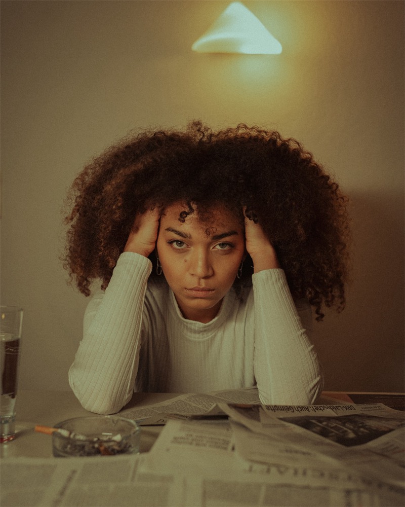 LR预设:复古怀旧风格情绪胶片电影人像摄影LR预设 插件预设 第2张-素材湾丨精选海外优质设计素材资源 LR预设:复古怀旧风格情绪胶片电影人像摄影LR预设 插件预设 sucaiwan.com