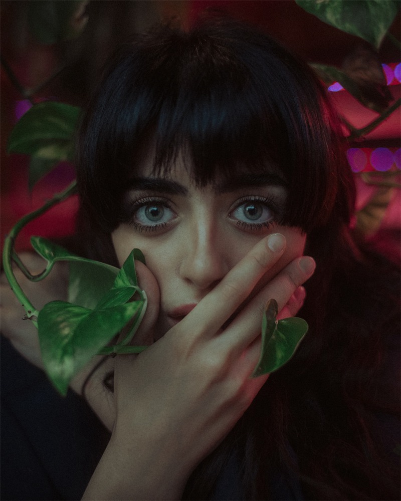 LR预设:复古怀旧风格情绪胶片电影人像摄影LR预设 插件预设 第5张-素材湾丨精选海外优质设计素材资源 LR预设:复古怀旧风格情绪胶片电影人像摄影LR预设 插件预设 sucaiwan.com