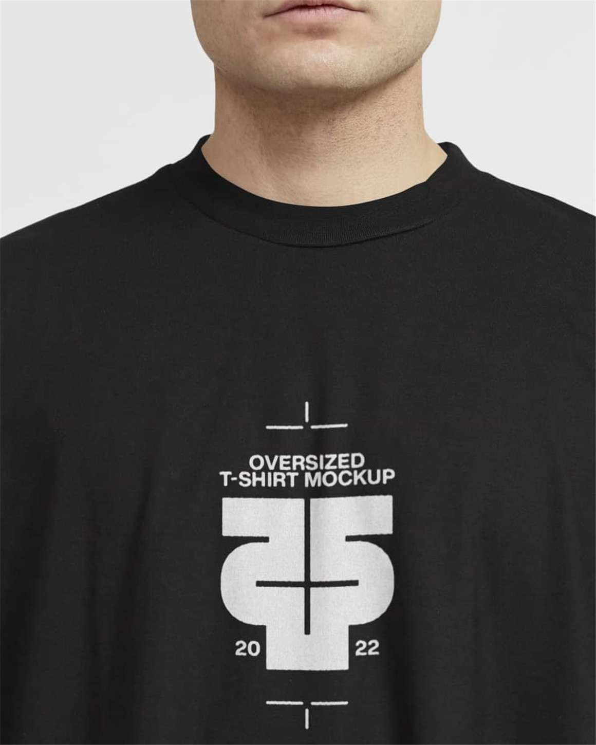 Studio Innate 高级工艺街头服饰品牌展示大码T恤PSD样机模板 Oversized Modelled T-Shirt Mockup 样机素材 sucaiwan.com