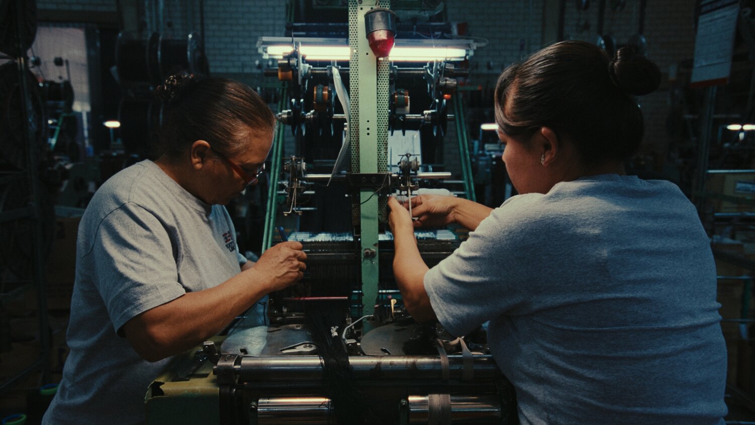 Juan Melara 柯达胶片色彩光晕仿真模拟调色节点+LUTS DEC 8 2022 RCM UPDATE - FILMUNLIMITED – FLEXIBLE FILM EMULATION 插件预设 第4张-素材湾丨精选海外优质设计素材资源 Juan Melara 柯达胶片色彩光晕仿真模拟调色节点+LUTS DEC 8 2022 RCM UPDATE - FILMUNLIMITED – FLEXIBLE FILM EMULATION 插件预设 sucaiwan.com