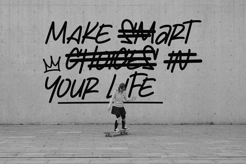 英文字体:创意涂鸦斜纹手绘毛笔标记专辑封面文字设计英文字体 The Sidestream - Graffiti Font 设计素材 第4张-素材湾丨精选海外优质设计素材资源 英文字体:创意涂鸦斜纹手绘毛笔标记专辑封面文字设计英文字体 The Sidestream - Graffiti Font 设计素材 sucaiwan.com