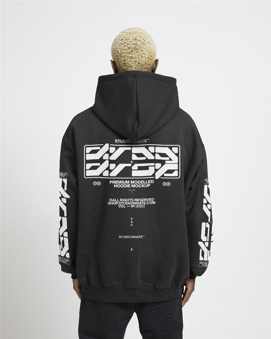 潮流街头嘻哈360°旋转超大款套头连帽衫卫衣上衣图案设计PS展示贴图样机模板 360° Oversized Modelled Hoodie by Studio Innate . sucaiwan.com