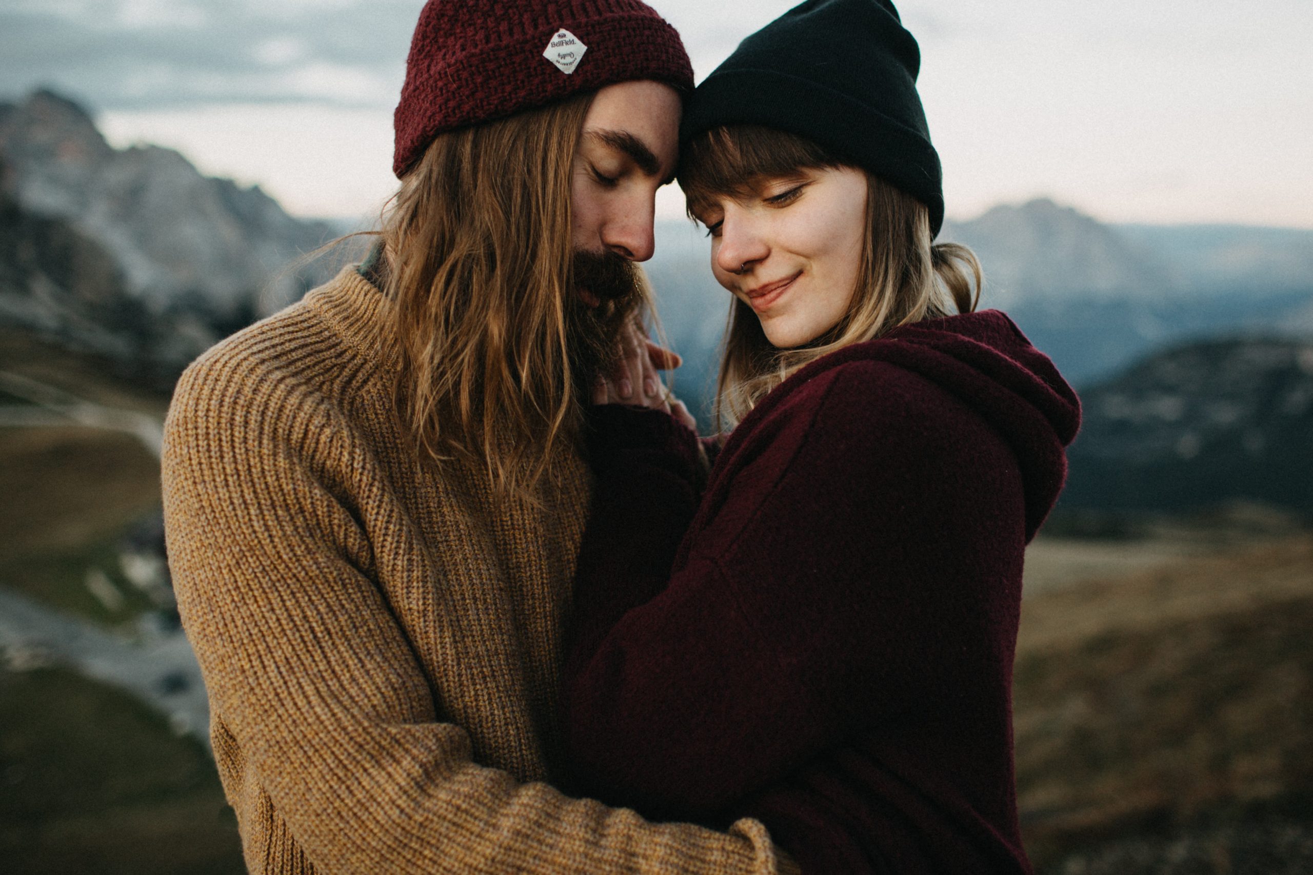 森系深邃绿色调婚礼旅拍人像LR调色预设 Meridian Presets - Lukas-Korynta - LKO 2.0 Presets . sucaiwan.com