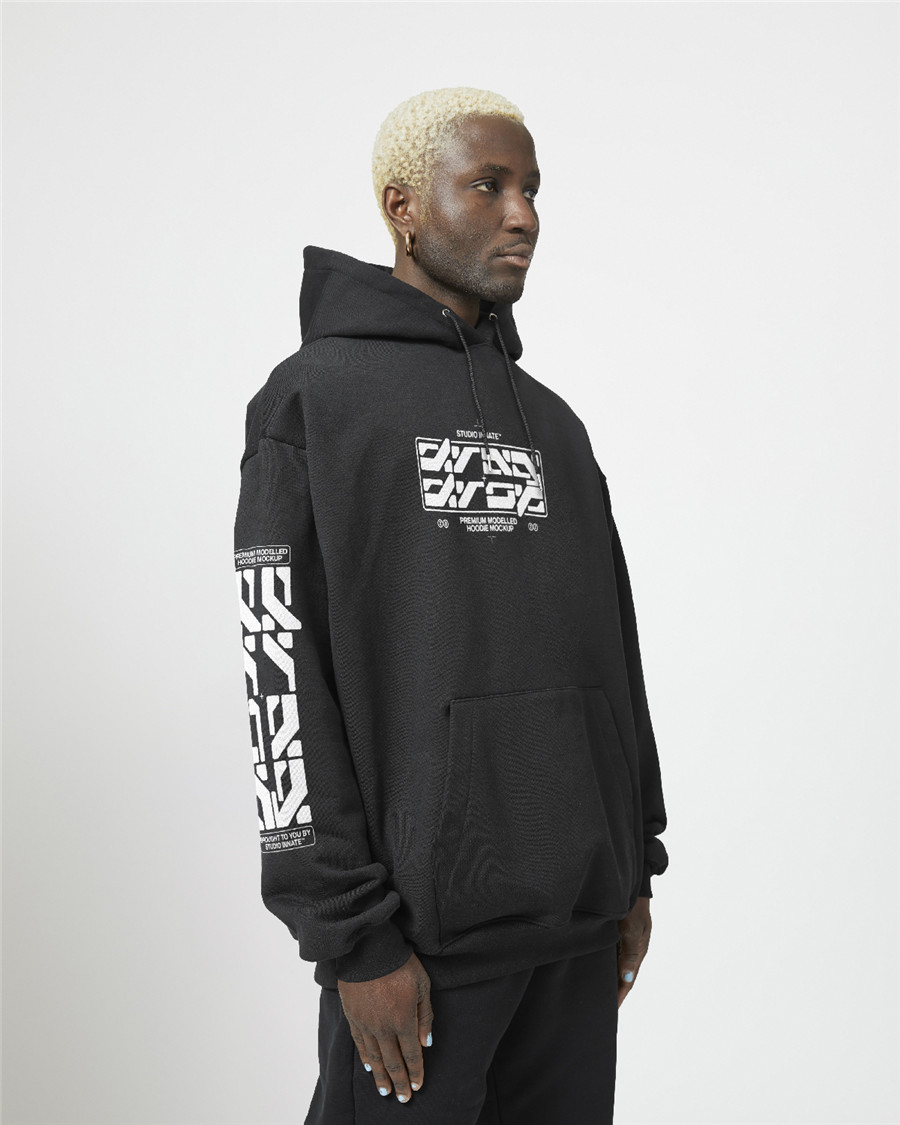 潮流街头嘻哈360°旋转超大款套头连帽衫卫衣上衣图案设计PS展示贴图样机模板 360° Oversized Modelled Hoodie by Studio Innate . sucaiwan.com