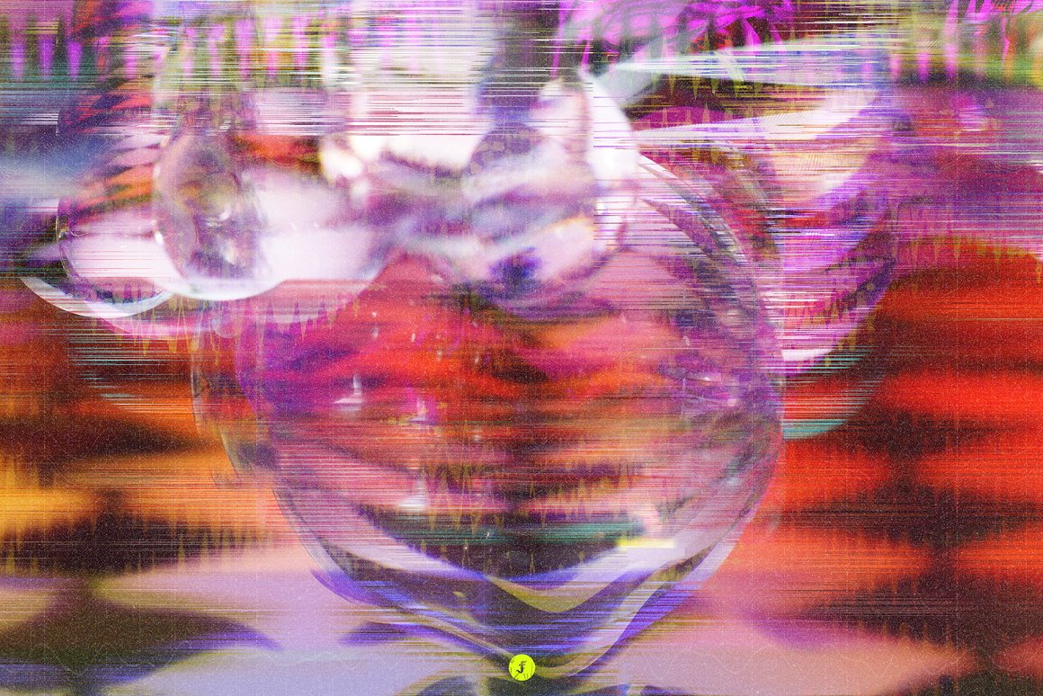 复古故障噪点颗粒旧电视信号失真显示效果照片处理特效PS样机模板 Bad Signal Photo Effect . sucaiwan.com