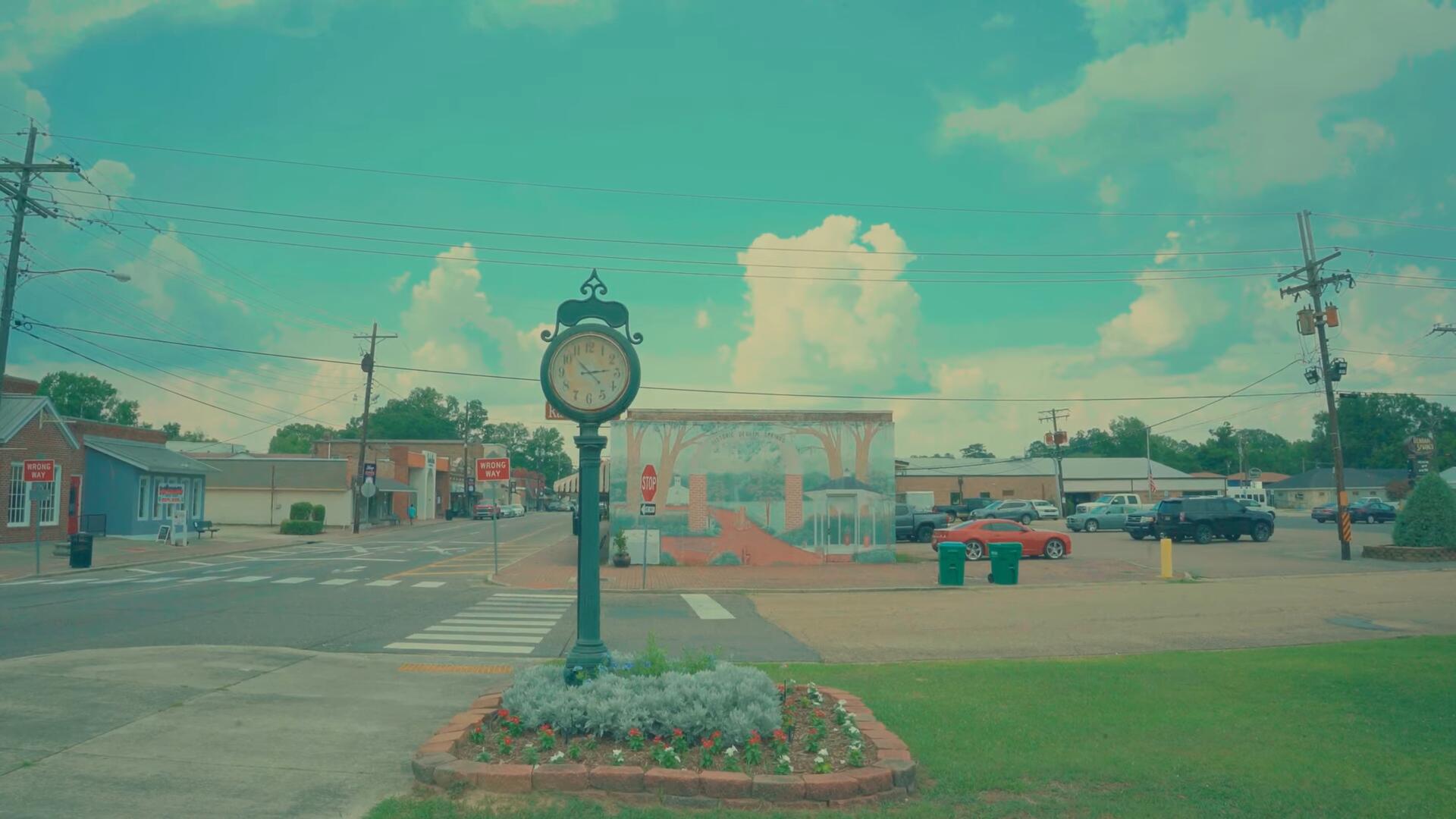 韦斯·安德森风格独特电影美学LUT调色预设包 Wes Anderson Inspired LUTs . 第7张-素材湾丨精选海外优质设计素材资源 韦斯·安德森风格独特电影美学LUT调色预设包 Wes Anderson Inspired LUTs . sucaiwan.com