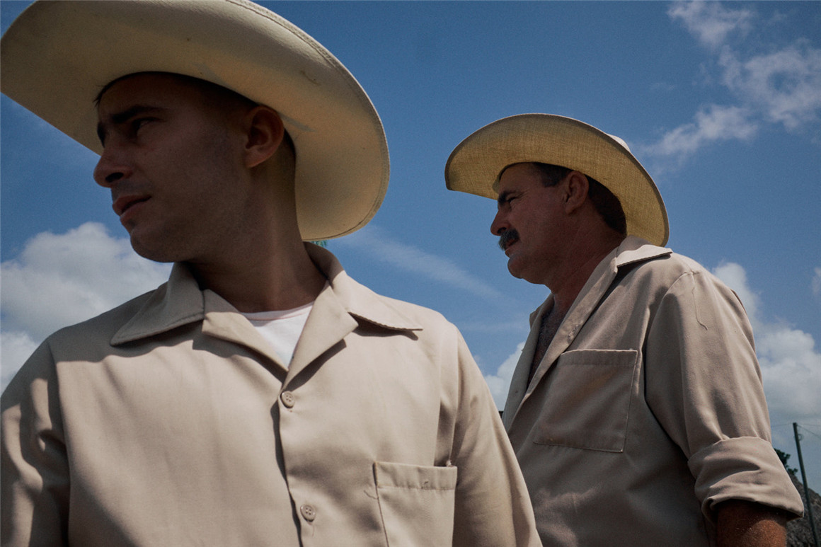 飞思预设:47种经典富士柯达专业胶片LR调色预设 TCP Classic Film Styles for Capture One 2020 . 第5张-素材湾丨精选海外优质设计素材资源 飞思预设:47种经典富士柯达专业胶片LR调色预设 TCP Classic Film Styles for Capture One 2020 . sucaiwan.com