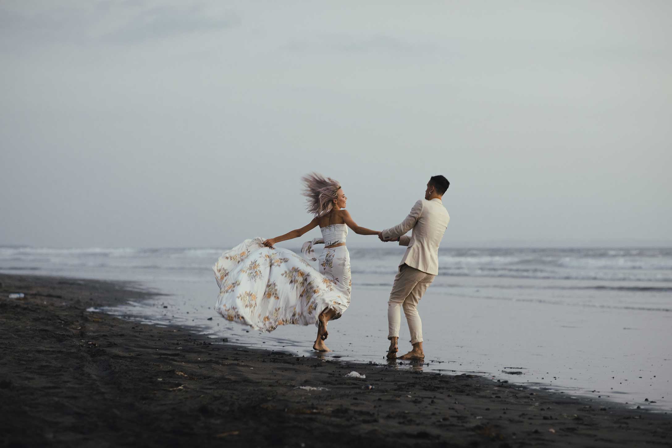 Cara Mia 48个明亮干净光线户外人像摄影LR调色预设 PRISM PACK . sucaiwan.com