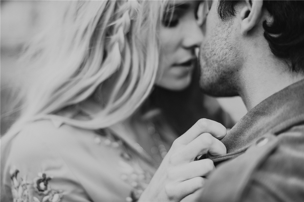 网红婚礼摄影师Rebecca爱与光婚礼人像PS/LR预设包 Nhiya Kaye - Love and Light Preset Pack 插件预设 第7张-素材湾丨精选海外优质设计素材资源 网红婚礼摄影师Rebecca爱与光婚礼人像PS/LR预设包 Nhiya Kaye - Love and Light Preset Pack 插件预设 sucaiwan.com