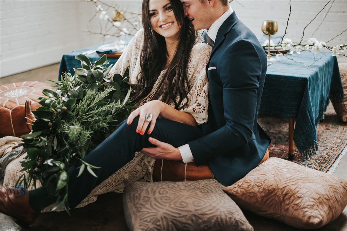 网红婚礼摄影师Rebecca爱与光婚礼人像PS/LR预设包 Nhiya Kaye - Love and Light Preset Pack 插件预设 第2张-素材湾丨精选海外优质设计素材资源 网红婚礼摄影师Rebecca爱与光婚礼人像PS/LR预设包 Nhiya Kaye - Love and Light Preset Pack 插件预设 sucaiwan.com