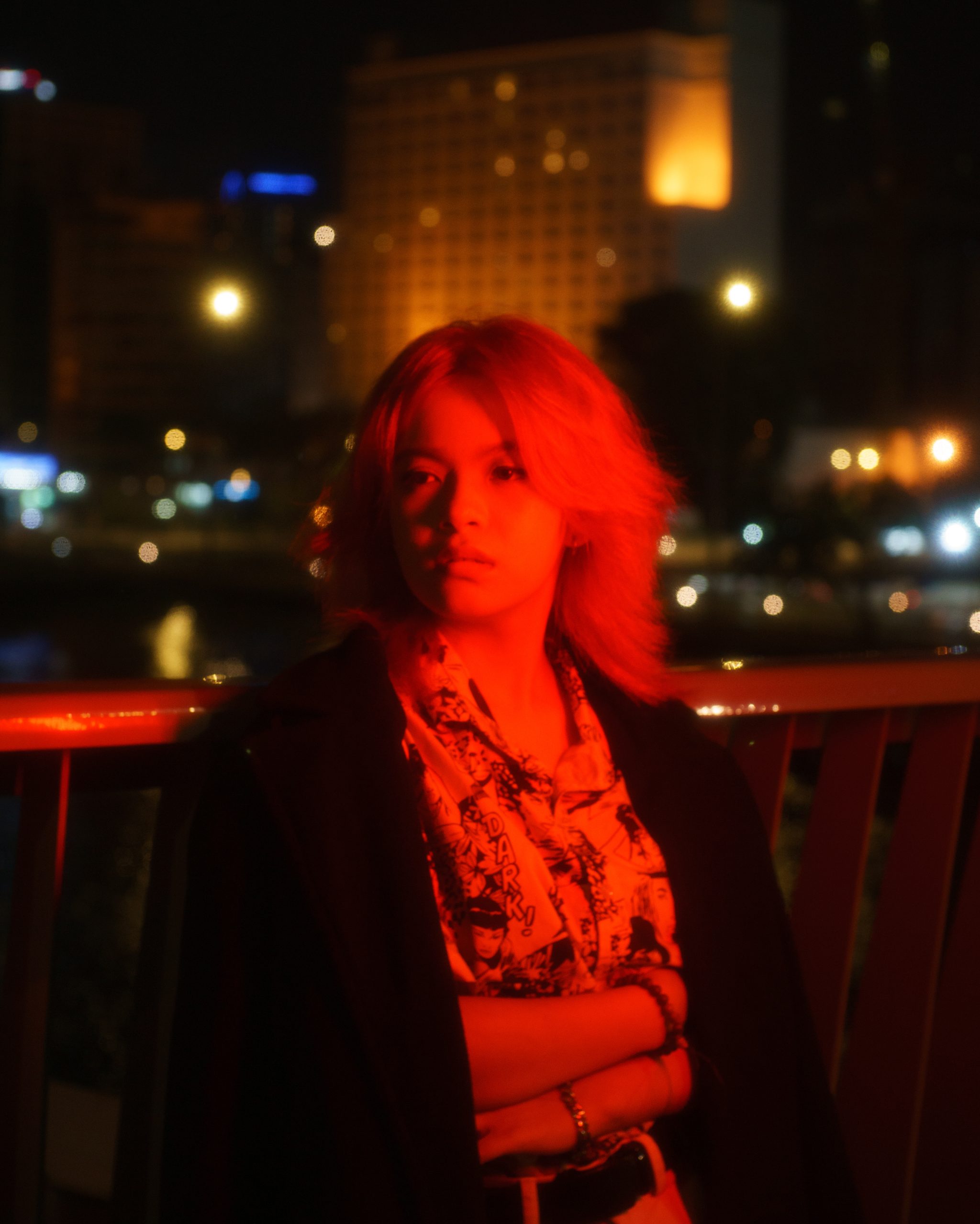 复古柯达Cinestill 800T胶片电影模拟颗粒光晕夜间摄影LR预设包 Cinestill 800T Lightroom Presets . 第6张-素材湾丨精选海外优质设计素材资源 复古柯达Cinestill 800T胶片电影模拟颗粒光晕夜间摄影LR预设包 Cinestill 800T Lightroom Presets . sucaiwan.com