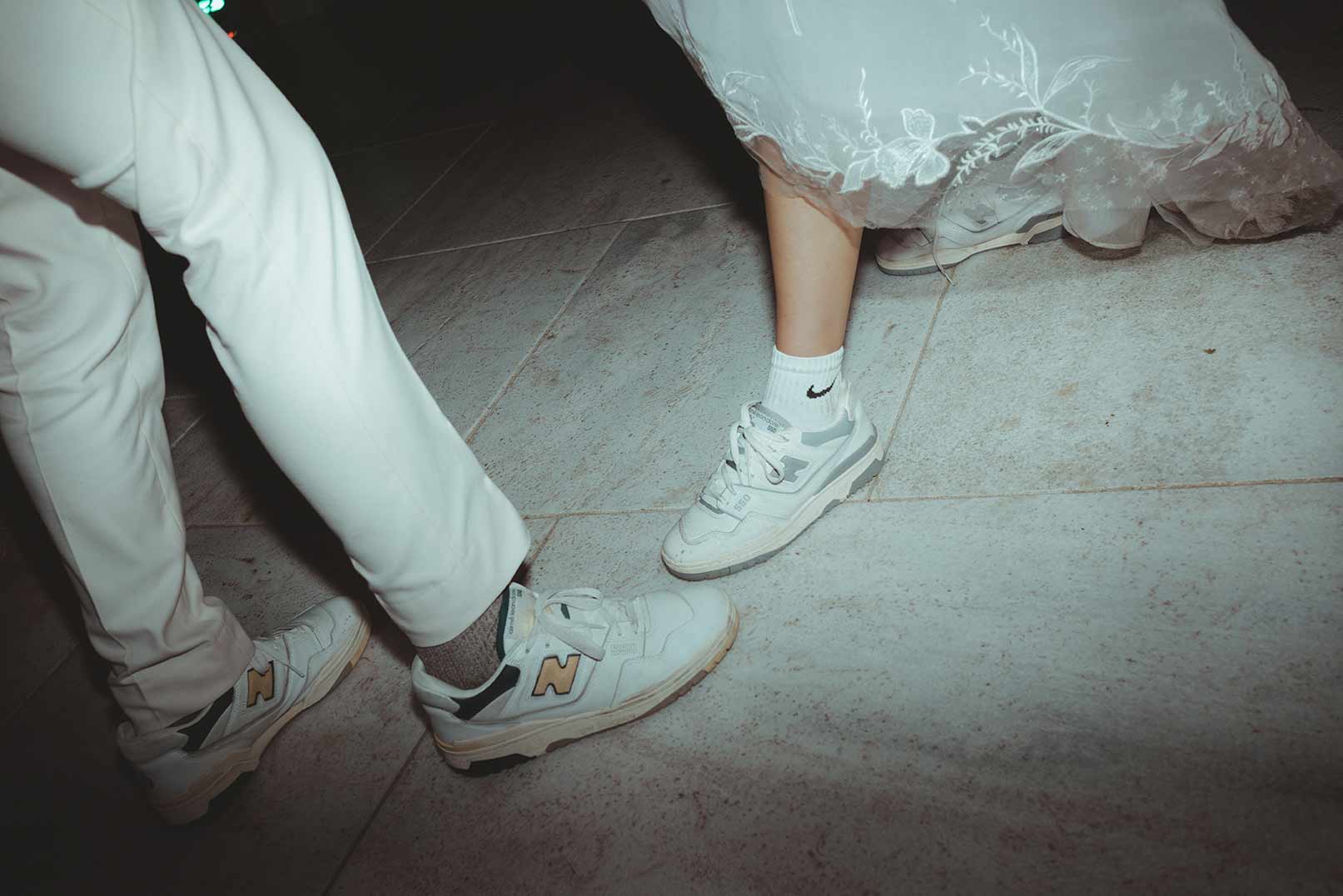 Cara Mia 48个明亮干净光线户外人像摄影LR调色预设 PRISM PACK . sucaiwan.com