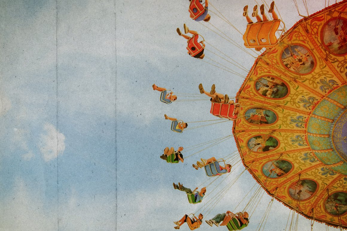 复古胶片颗粒电影迷幻叠加照片PSD模板效果 Retro Movie Overlay Photo Effect . 第2张-素材湾丨精选海外优质设计素材资源 复古胶片颗粒电影迷幻叠加照片PSD模板效果 Retro Movie Overlay Photo Effect . sucaiwan.com