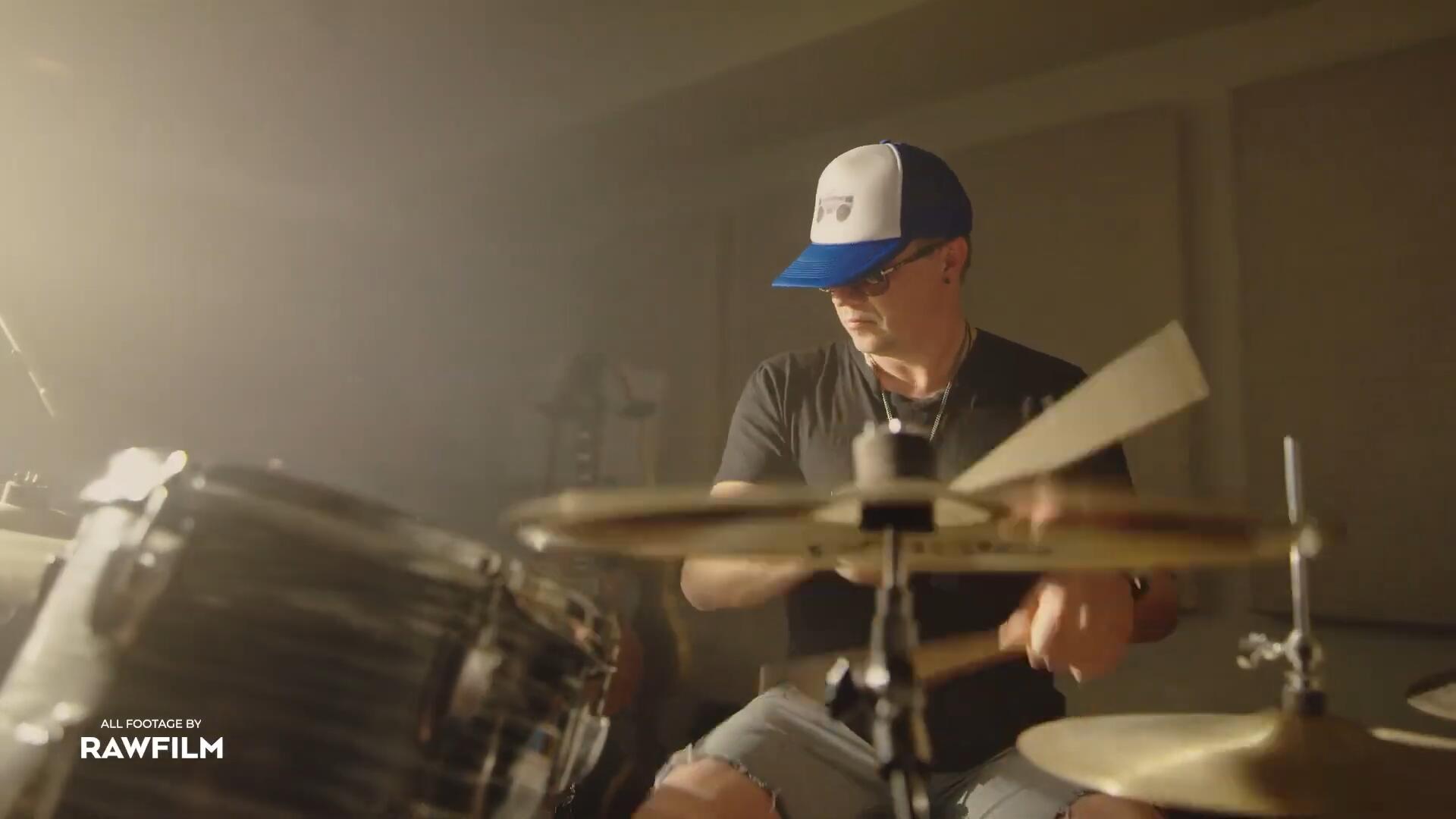 28个90年代专业级复古色彩模拟摄影LUT调色预设 Vintage LUTs . 第5张-素材湾丨精选海外优质设计素材资源 28个90年代专业级复古色彩模拟摄影LUT调色预设 Vintage LUTs . sucaiwan.com