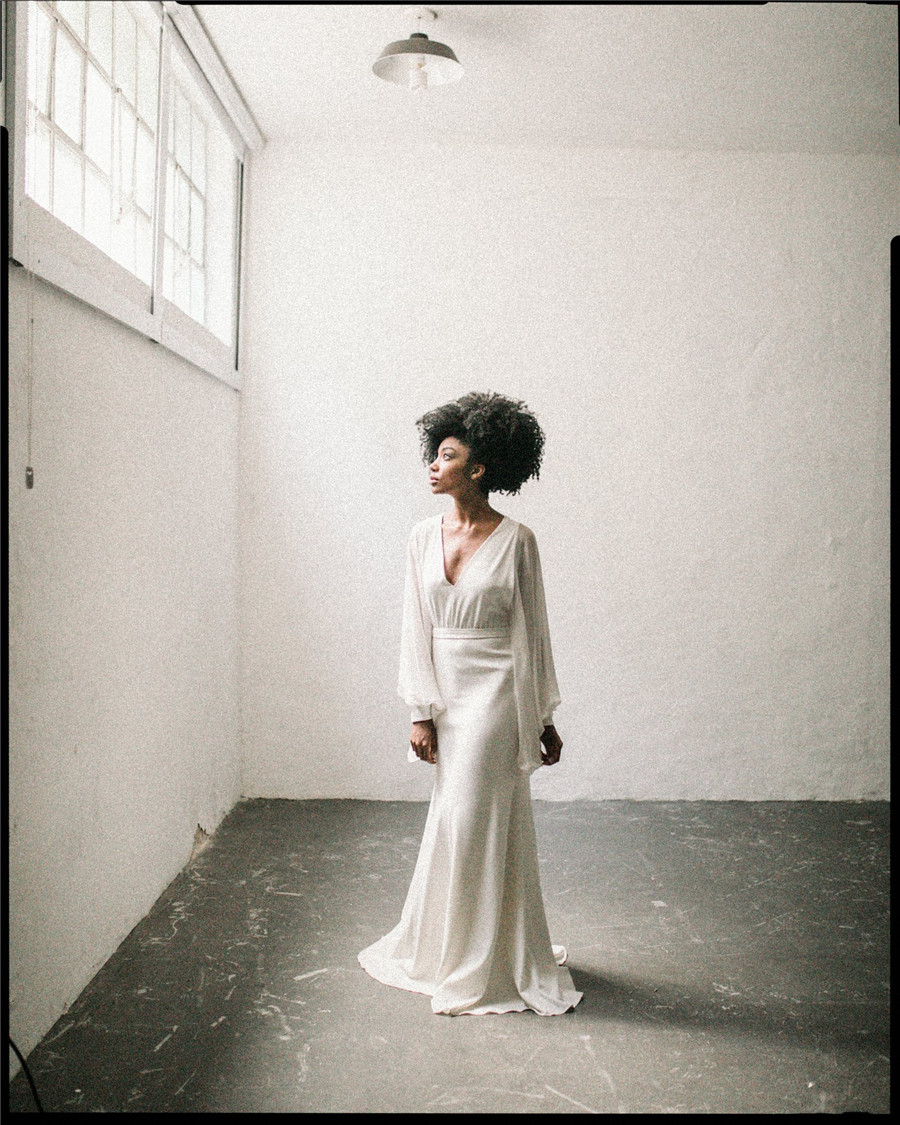 独特4x5大画幅电影氛围胶片人像旅拍摄影LR调色预设 Archipelago - Four x Five LR/ACR Presets + Profiles . 第3张-素材湾丨精选海外优质设计素材资源 独特4x5大画幅电影氛围胶片人像旅拍摄影LR调色预设 Archipelago - Four x Five LR/ACR Presets + Profiles . sucaiwan.com