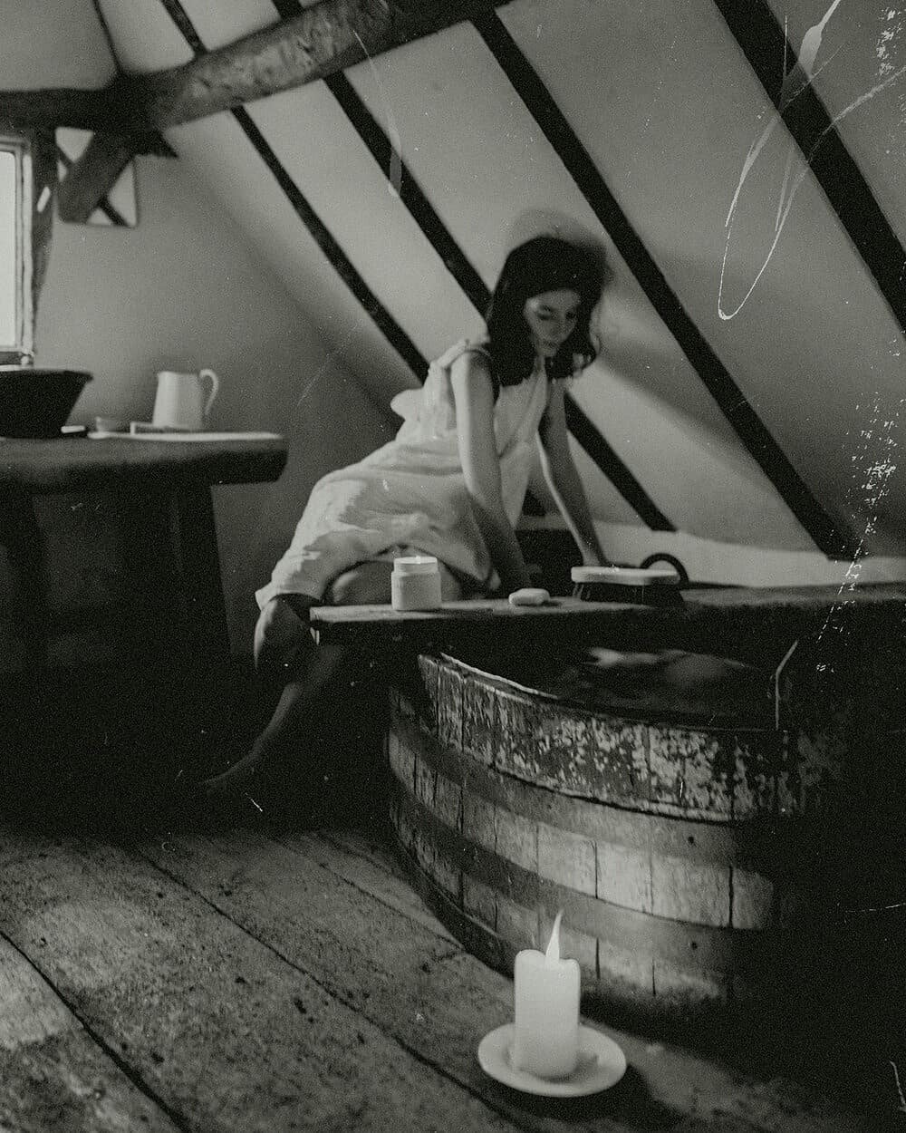 情绪风格做旧噪点灰尘污迹纸张肌理灰尘划痕纹理套件背景素材 . 第6张-素材湾丨精选海外优质设计素材资源 情绪风格做旧噪点灰尘污迹纸张肌理灰尘划痕纹理套件背景素材 . sucaiwan.com