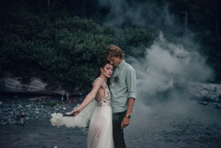 神秘蓝调情绪色彩人像婚礼旅拍摄影LR调色预设 Archipelago - Quest 28 Descent Presets . 第3张-素材湾丨精选海外优质设计素材资源 神秘蓝调情绪色彩人像婚礼旅拍摄影LR调色预设 Archipelago - Quest 28 Descent Presets . sucaiwan.com