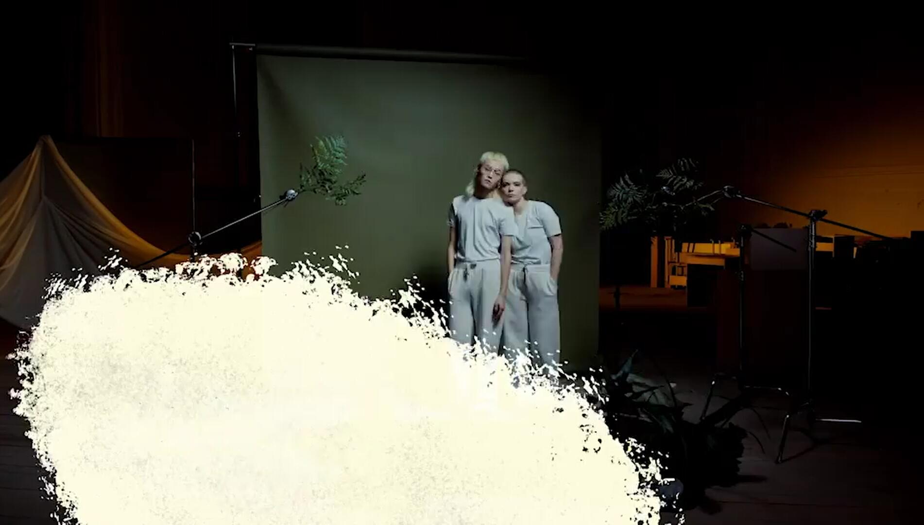 PR模板：复古胶片燃烧损坏薄膜标记打孔划痕转场过渡包 . sucaiwan.com