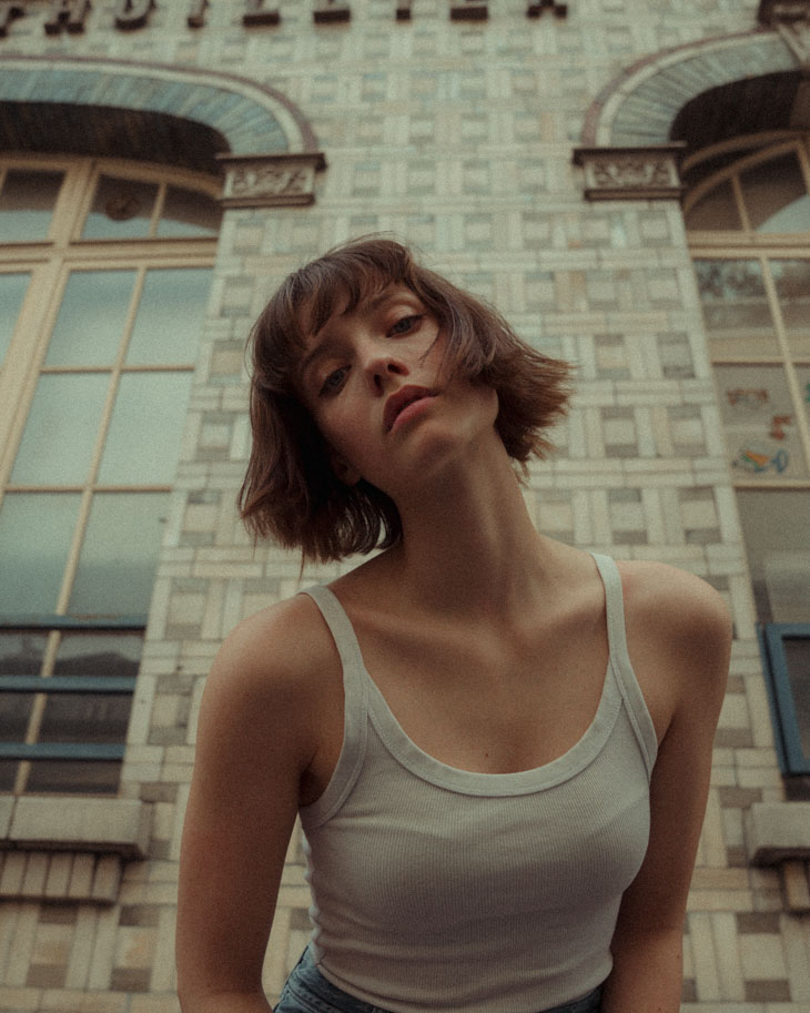 俄罗斯INS网红摄影师极乐世界中性人像摄影原创LR预设 Elysium Preset Pack 插件预设 第9张-素材湾丨精选海外优质设计素材资源 俄罗斯INS网红摄影师极乐世界中性人像摄影原创LR预设 Elysium Preset Pack 插件预设 sucaiwan.com