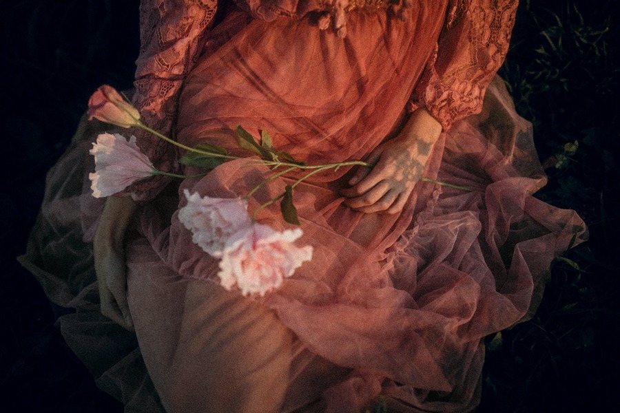 神秘蓝调情绪色彩人像婚礼旅拍摄影LR调色预设 Archipelago - Quest 28 Descent Presets . 第7张-素材湾丨精选海外优质设计素材资源 神秘蓝调情绪色彩人像婚礼旅拍摄影LR调色预设 Archipelago - Quest 28 Descent Presets . sucaiwan.com